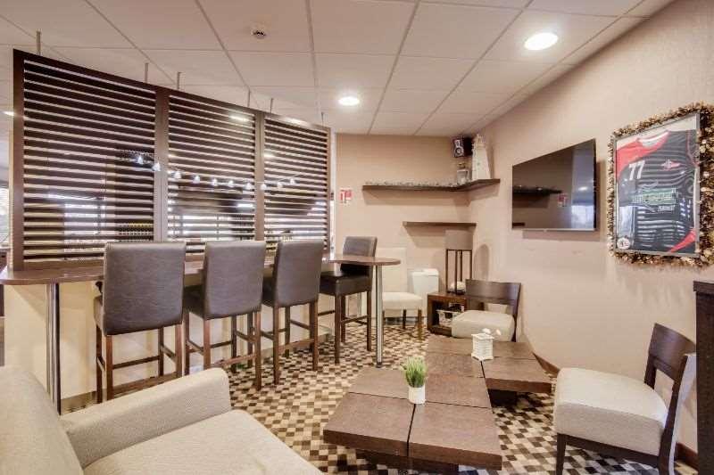 Brit Hotel De La Cote Des Havres 레사이 레스토랑 사진